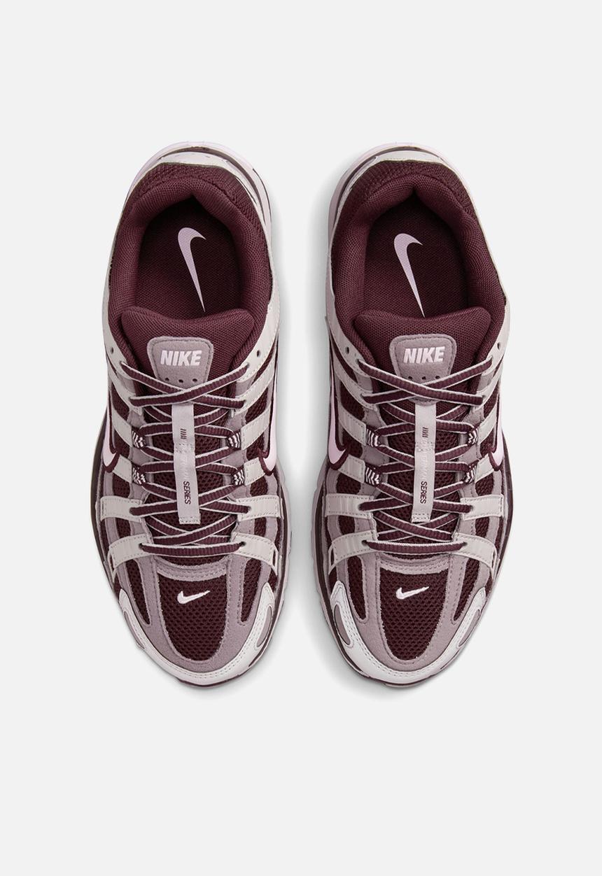 Nike - Wmns nike p-6000