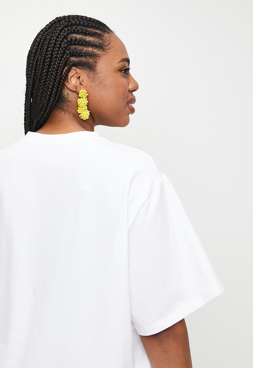 Me&B - Plus Oversized Tee With Lemon Bag Print - Lemons