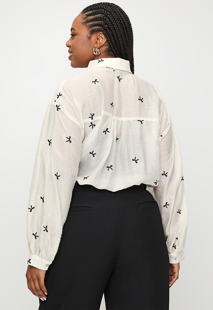 Me&B - Plus The Bellow Sleeve Shirt In Black Bow - Blackbow