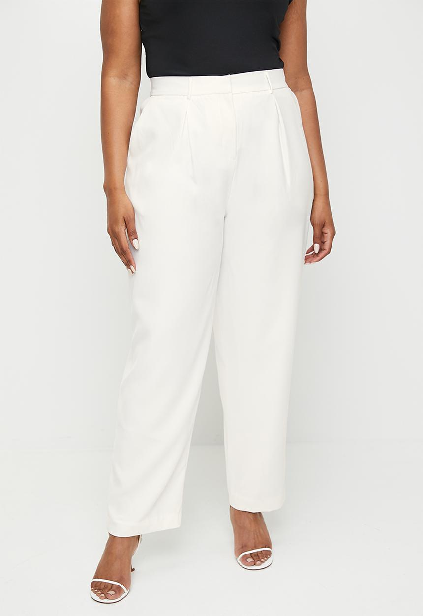 Me&B - Plus Tailored Carrot Leg Pants In Milk - Milk