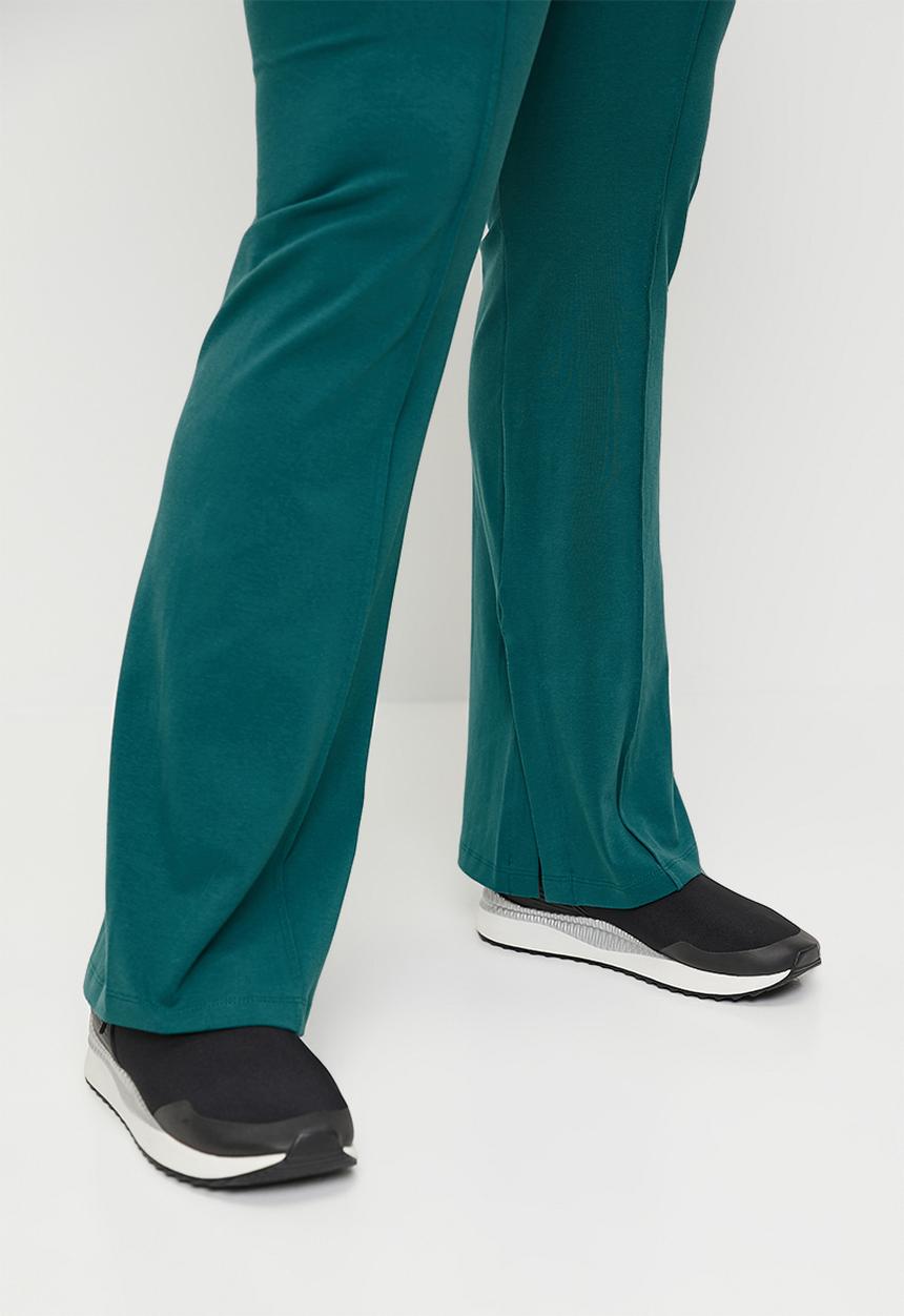 PUMA - Plus classics pintuck flared leggings - cold green
