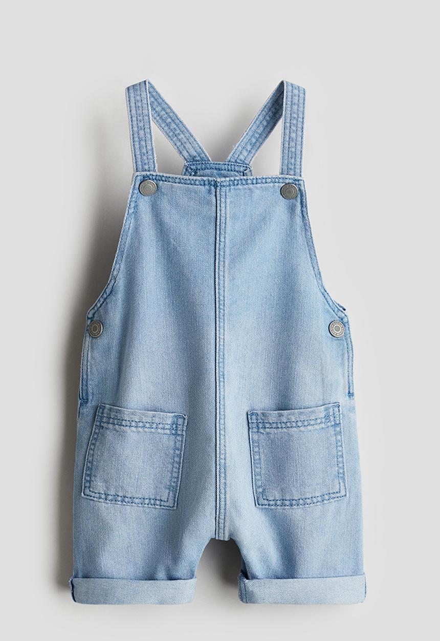 H&M - Denim dungaree shorts - light denim blue