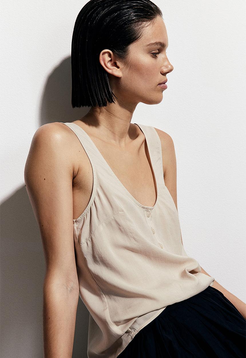 H&M - Button-top vest top - beige
