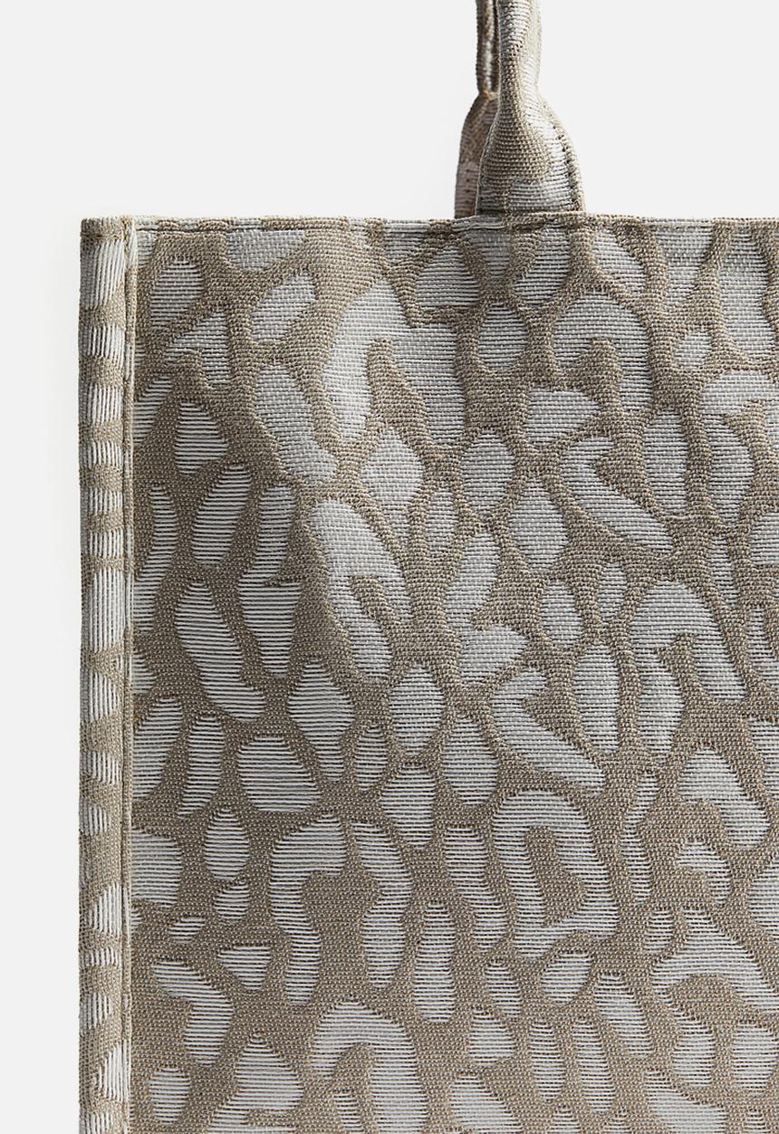 H&M - Jacquard-weave shopper - beige/leopard print 