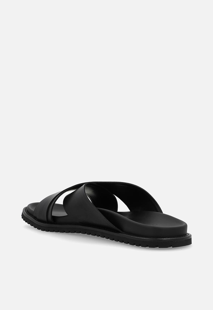 POLO - Cross over polo pinpunch leather sandal - black