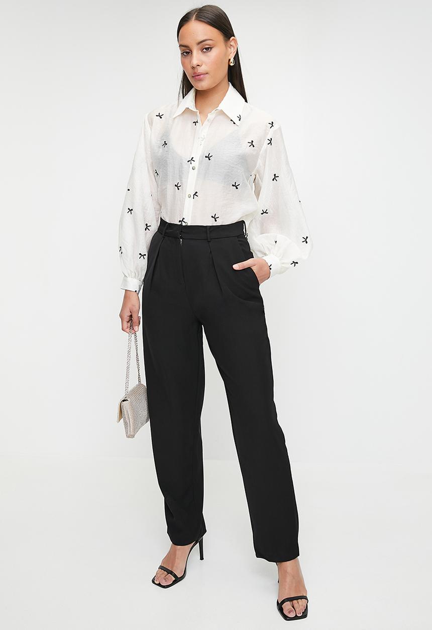 Me&B - Tailored Carrot Leg Pants In Black - Black