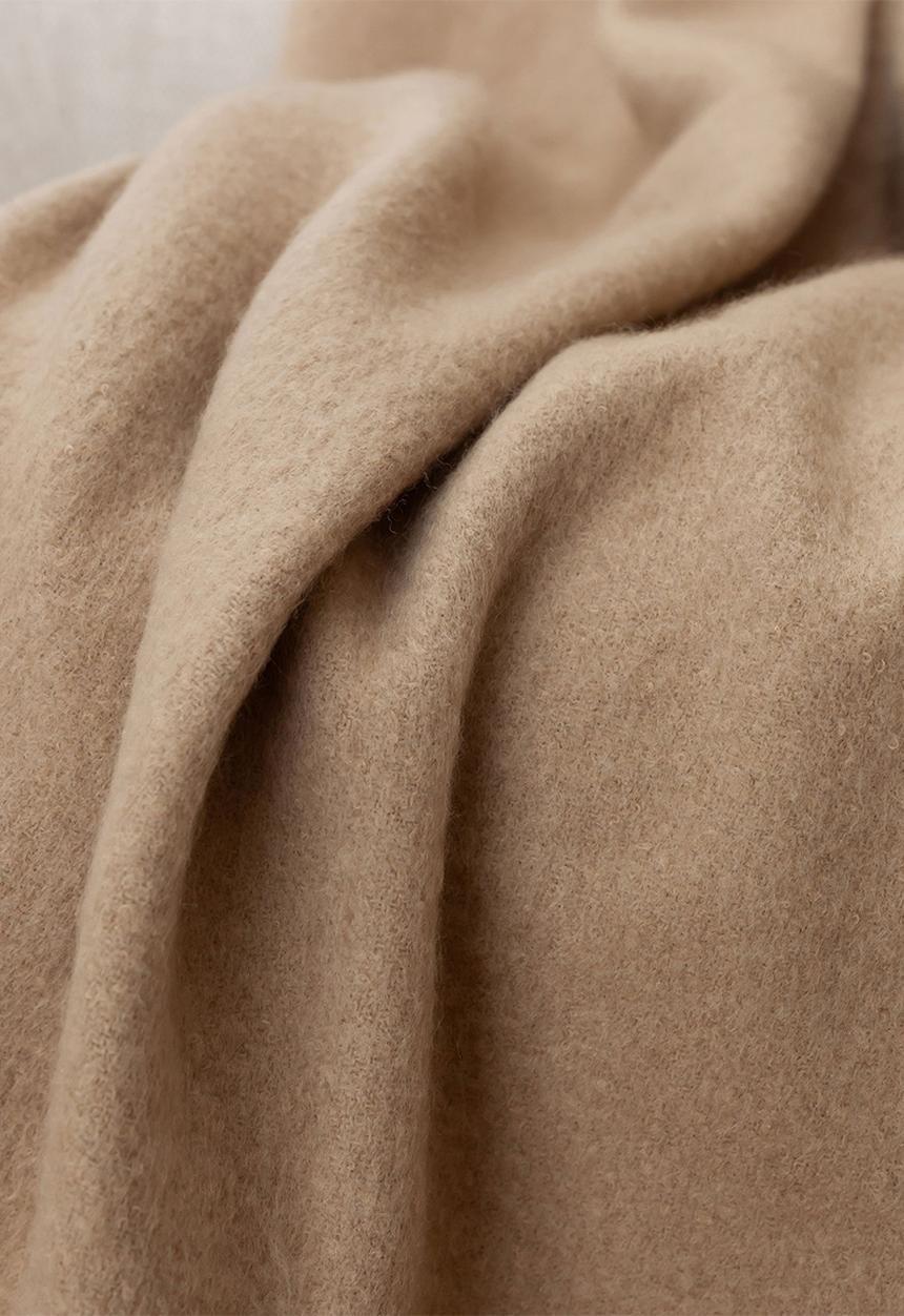 Linen House - Embrace Throw - Cashmere