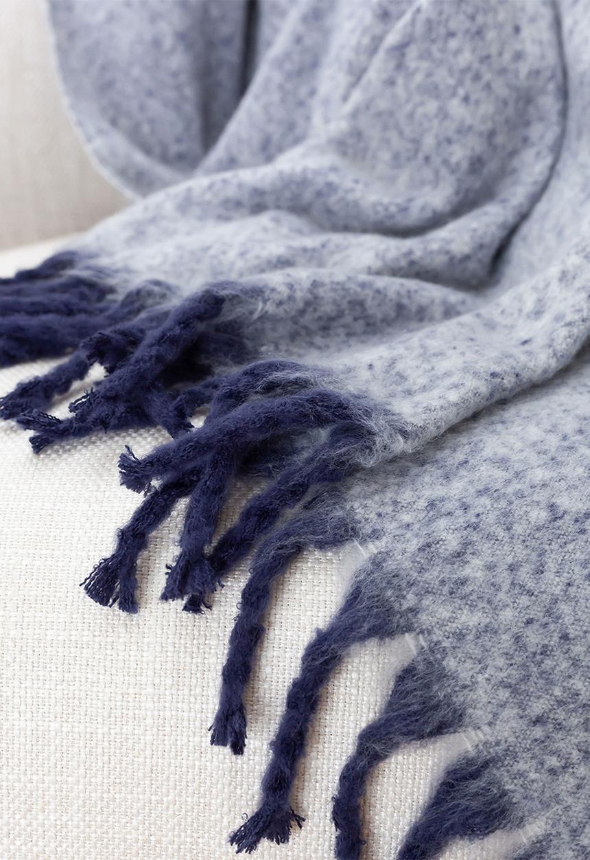 Linen House - Embrace Throw - Ocean