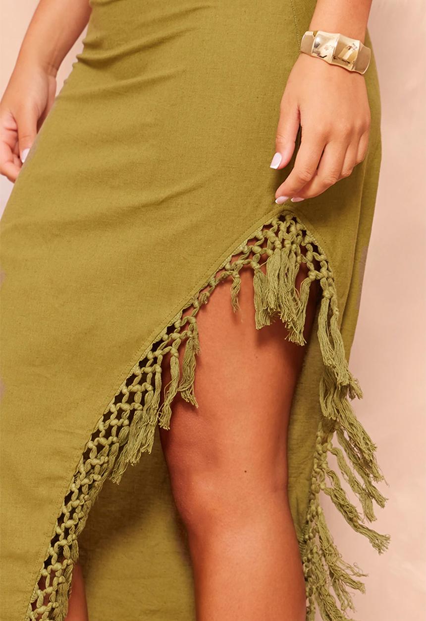 PrettyLittleThing - Linen Look Tassel Hem Thigh Split Maxi Skirt - Khaki