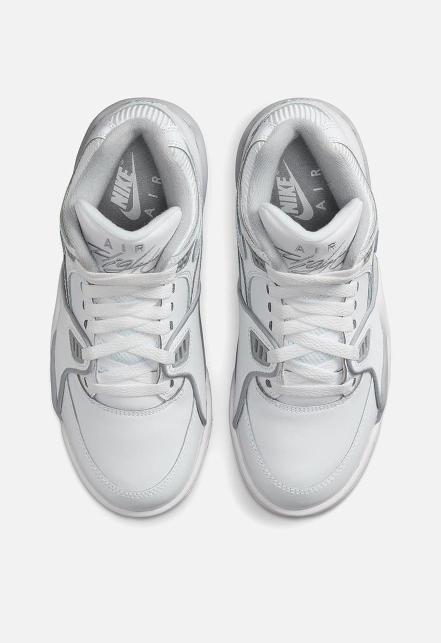 Nike - Nike Air Flight 89 - White/White-Wolf Grey