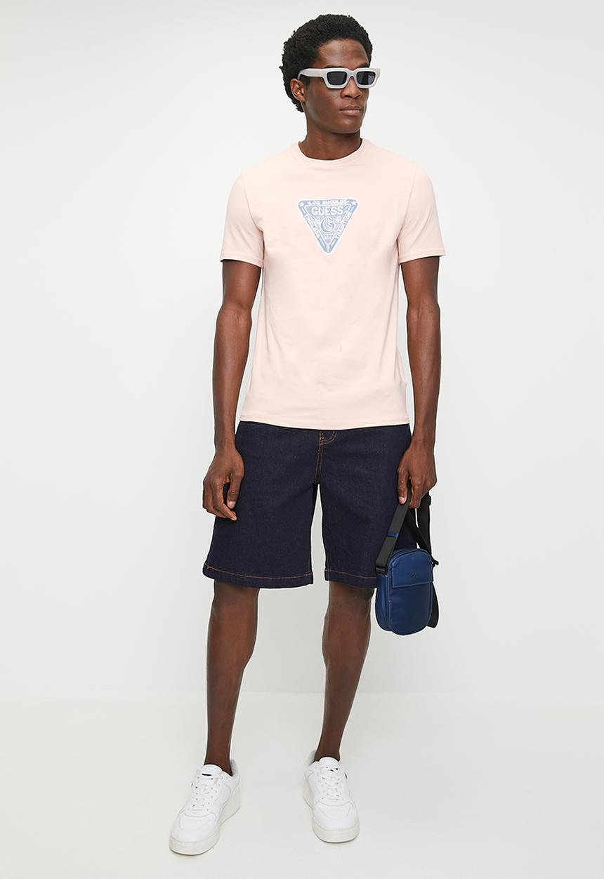 GUESS - Short sleeve cn small triangle logo tee - dolly pink