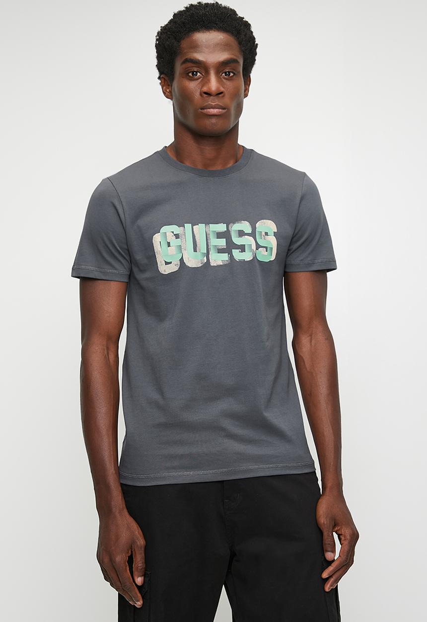 GUESS - Short sleeve cn guess logo tee - artillery grey