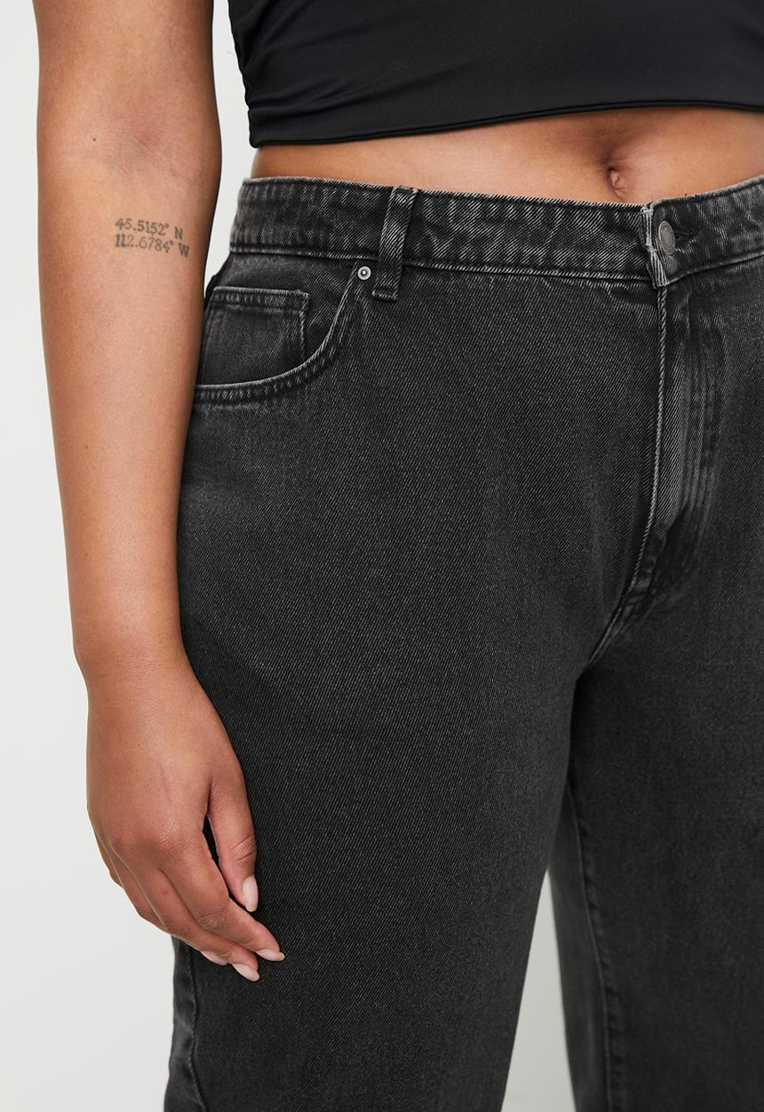 Cotton On - Plus Original Straight Jean - Graphite Black