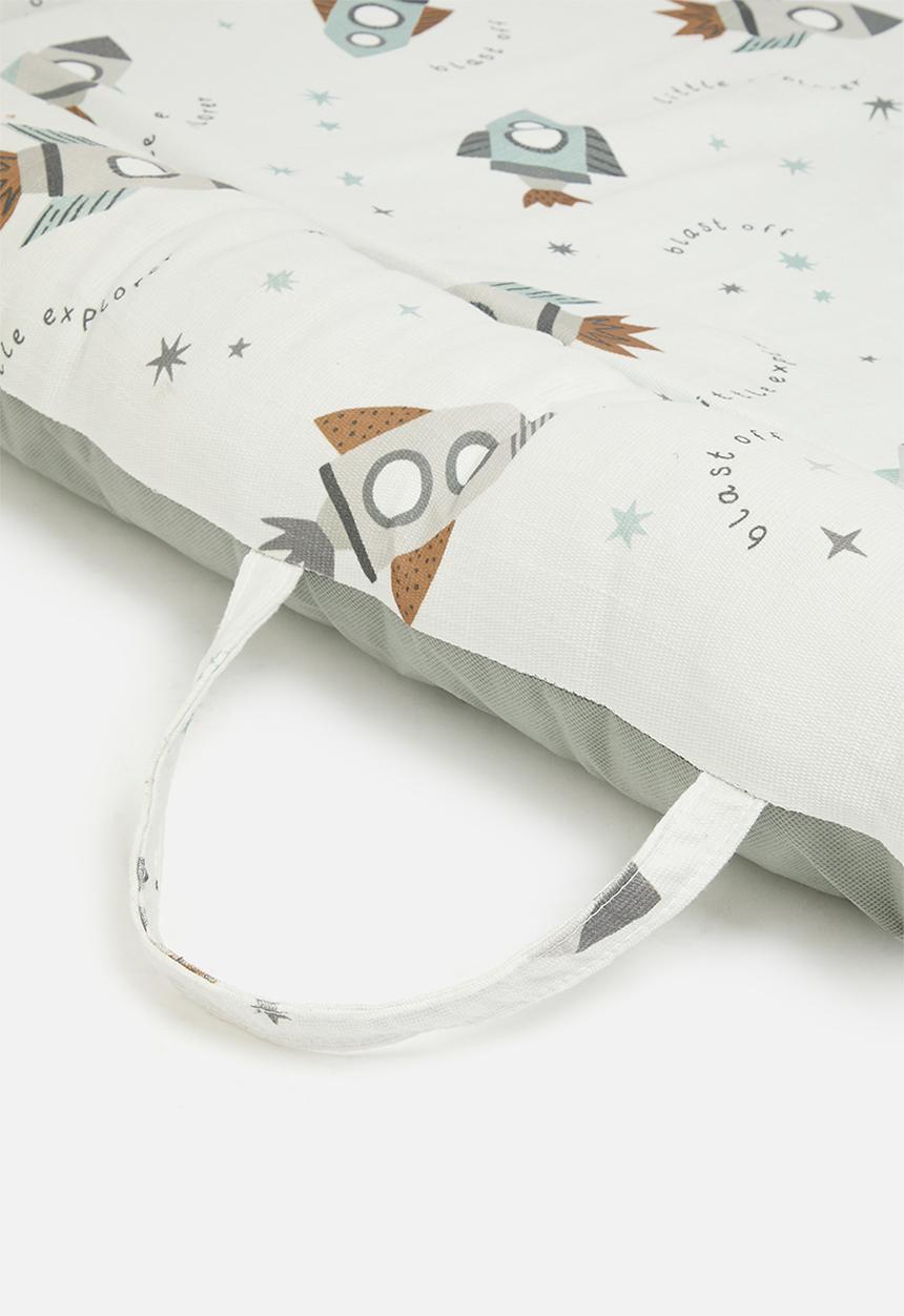Sixth Floor - Wella playmat - Grey