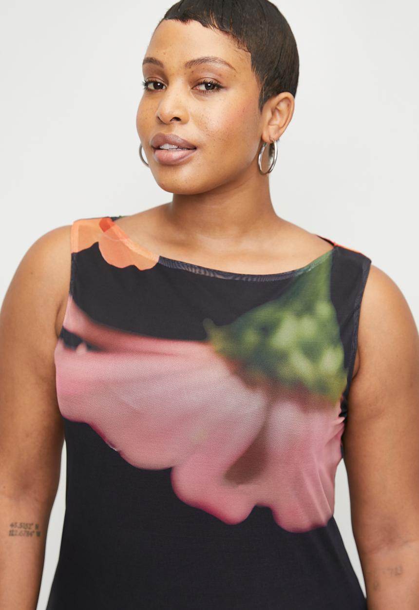 Me&B - Plus Sleeveless Mesh Dress In Sunset Flower - Sunsetflower