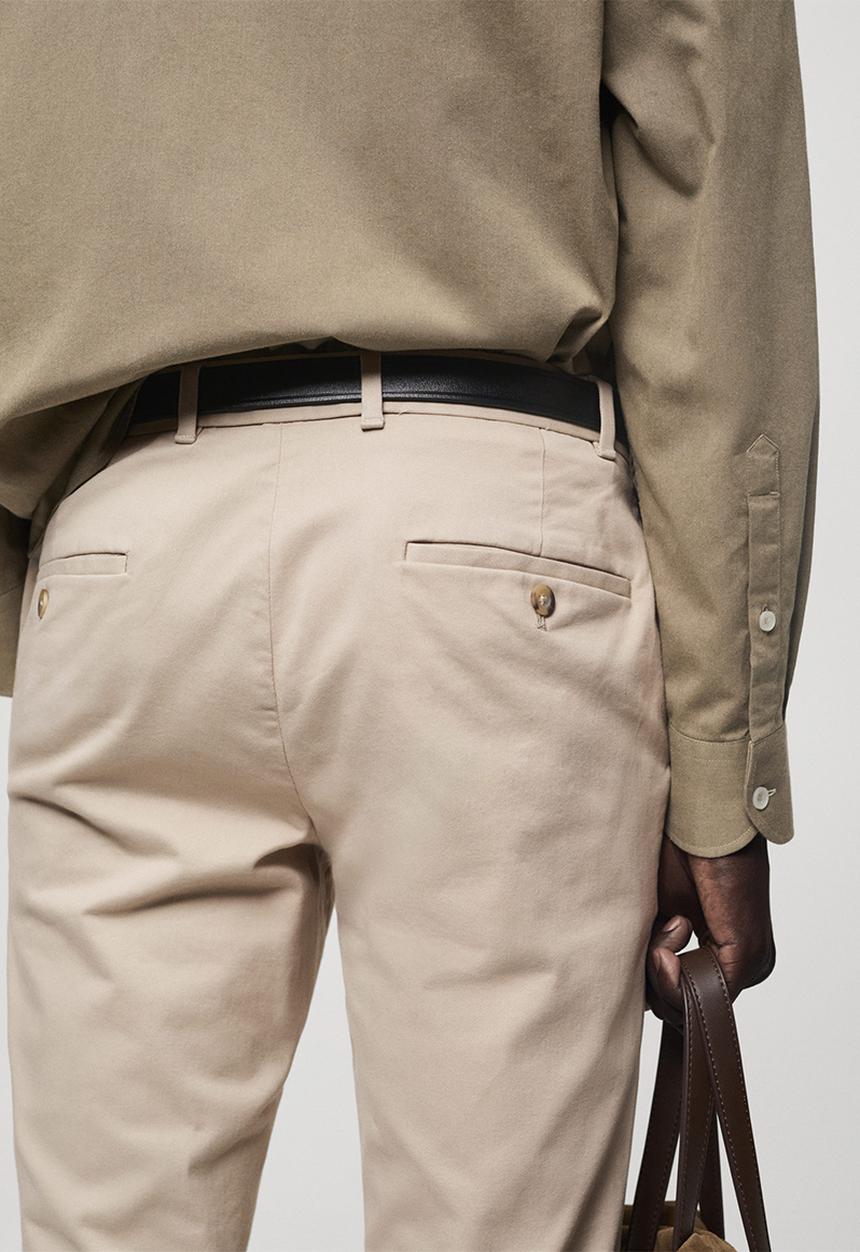 MANGO - Trousers barna - sand