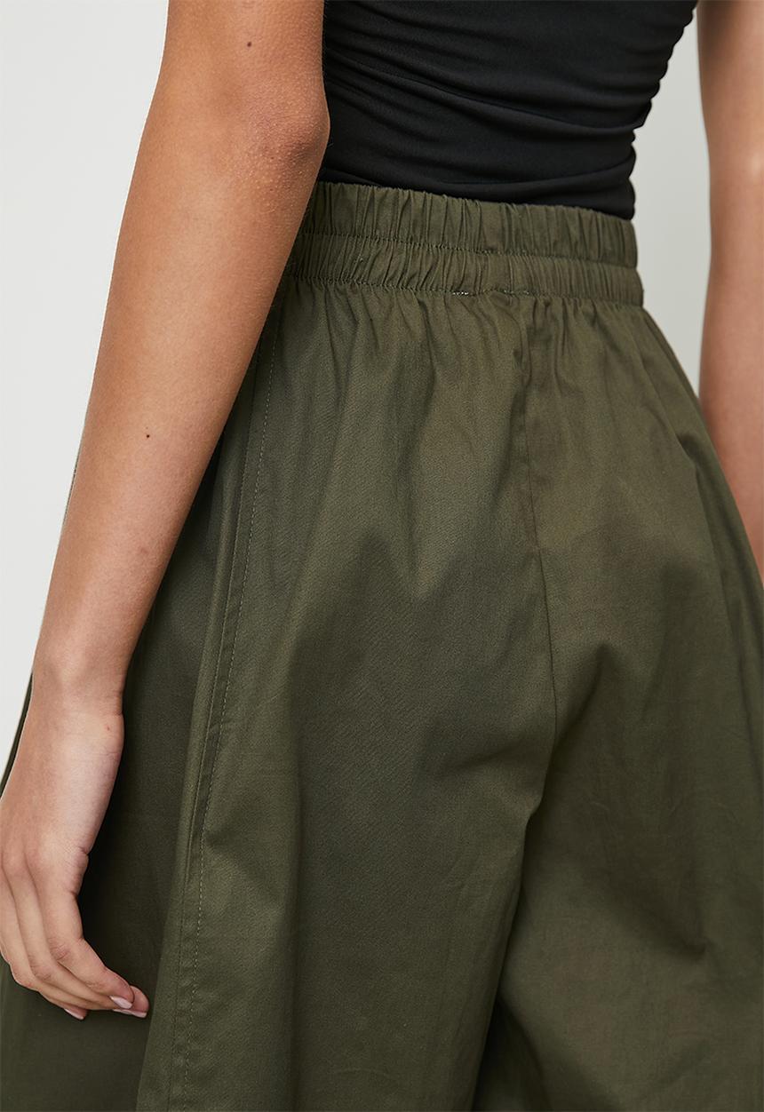 Superbalist - Barrel wide leg trouser - green