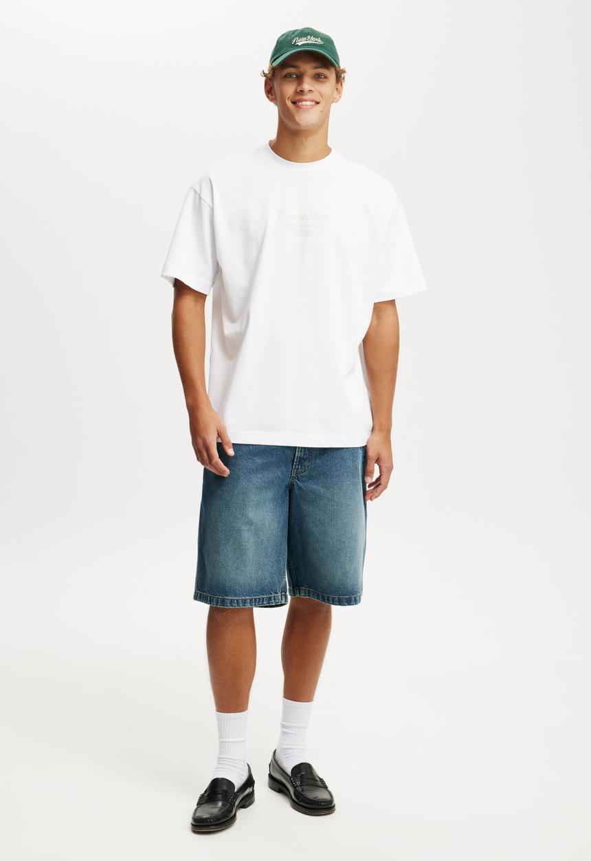Cotton On - Box Fit Text T-shirt - White/Empire State