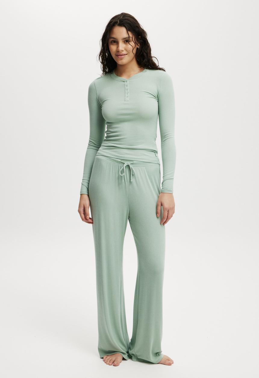 Cotton On - Sleep Recovery Henley Long Sleeve - Washed Mint