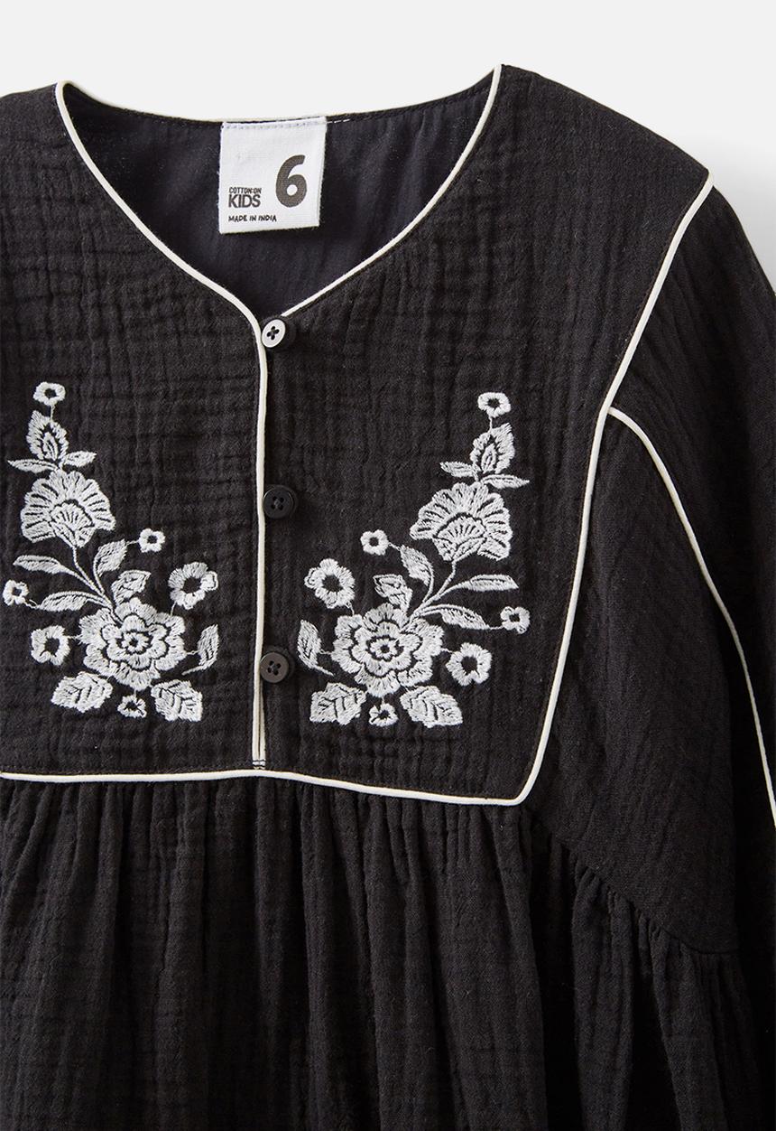 Cotton On - Corra long sleeve dress - black/embroidery