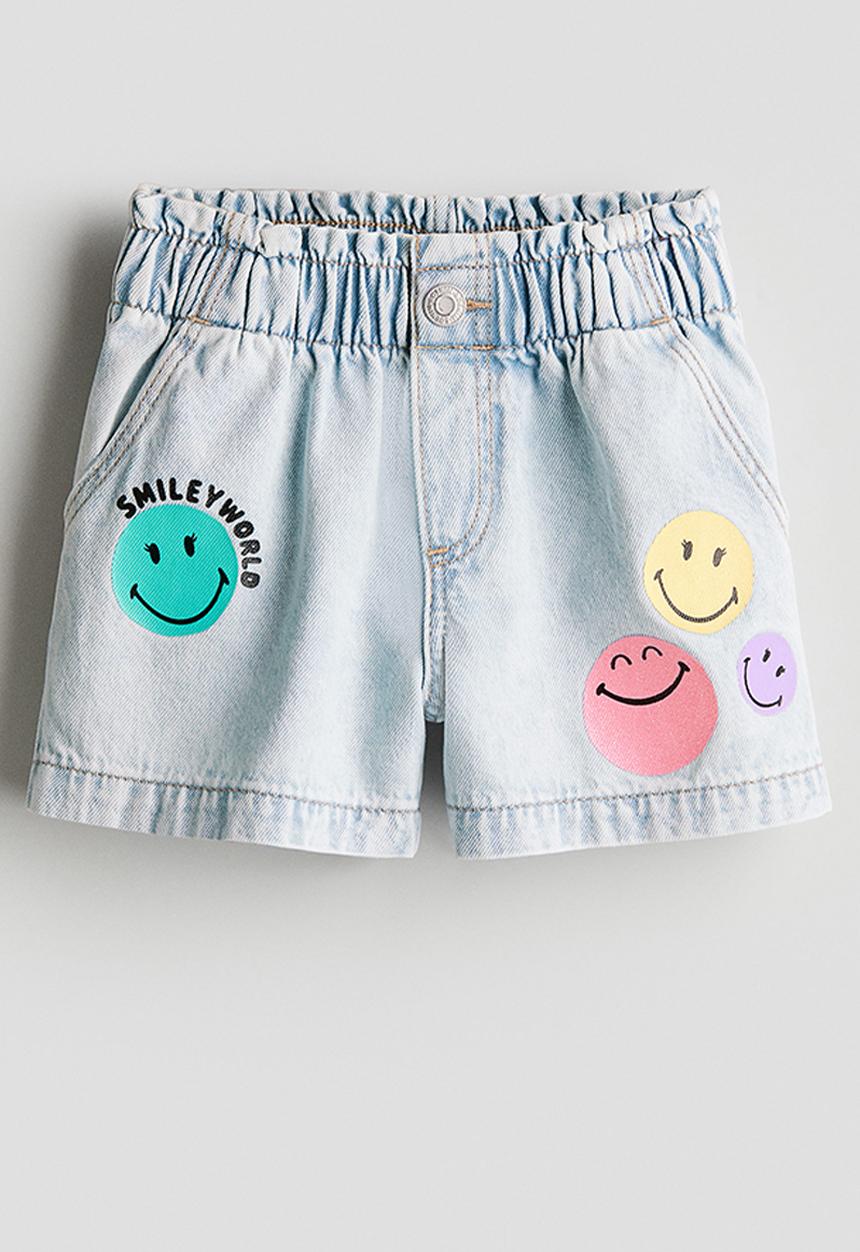 H&M - Loose fit denim shorts - light denim blue smileyworld®