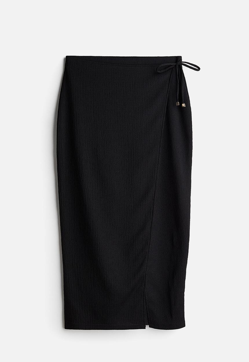 H&M - Crinkled wrap skirt - black