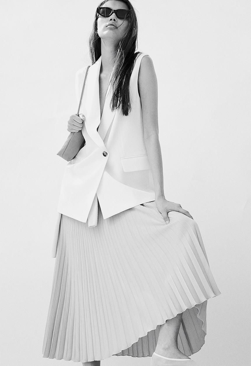 H&M - Pleated skirt - light beige