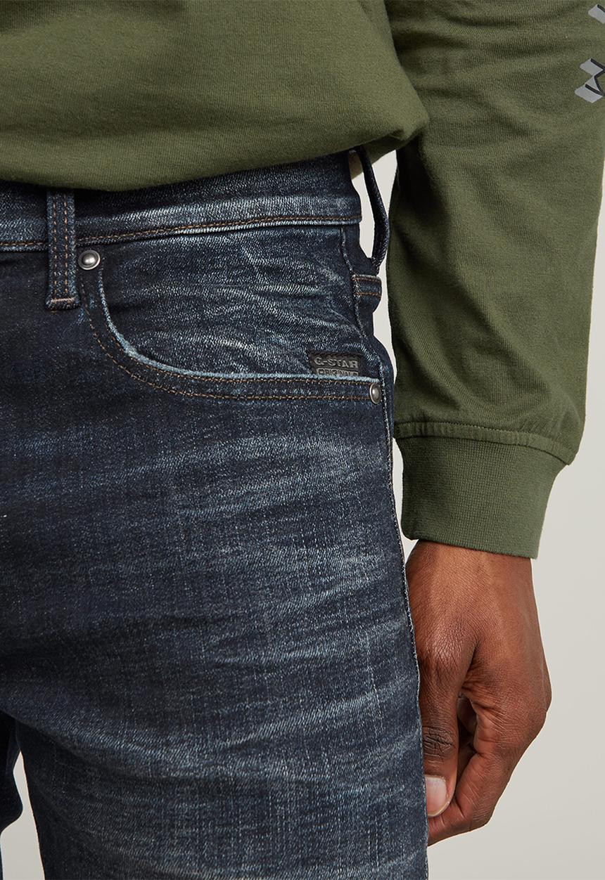 G-STAR - Revend FWD Skinny - worn in mountainous desert destroyed