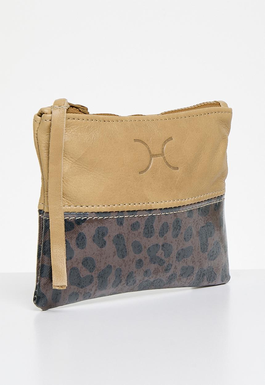 Thandana - Travel pouch Laminated Fabric - Cheetah Coffee