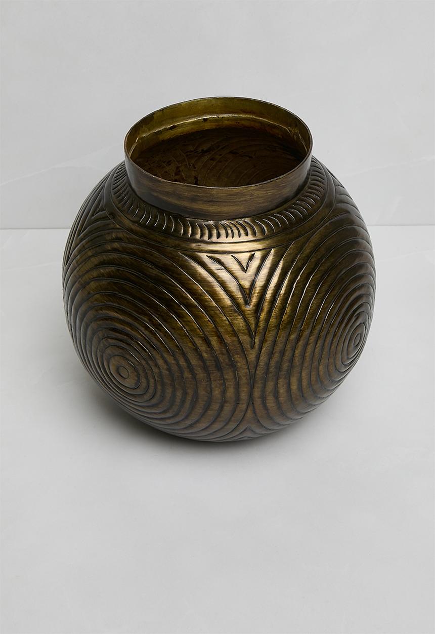 Sixth Floor - Fumiko alu vase - gold