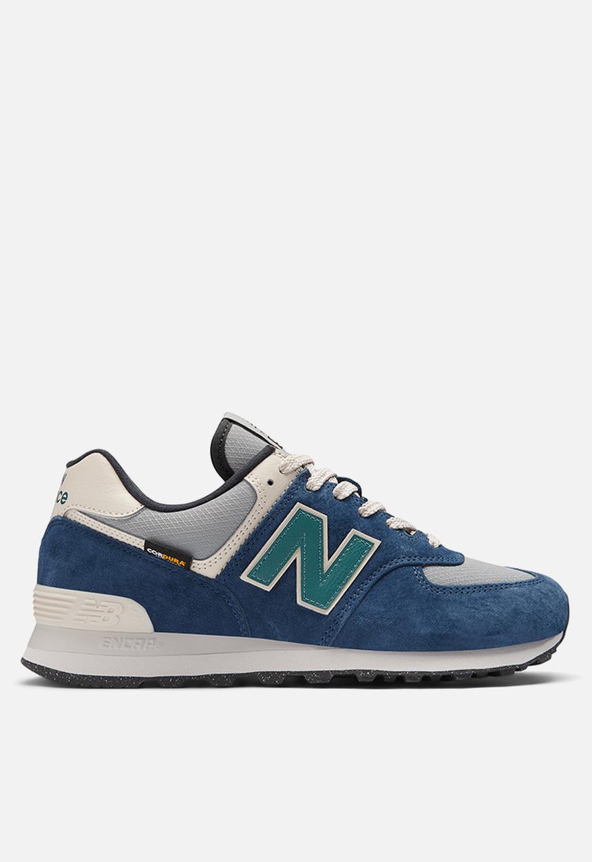 New Balance  - 574 v2