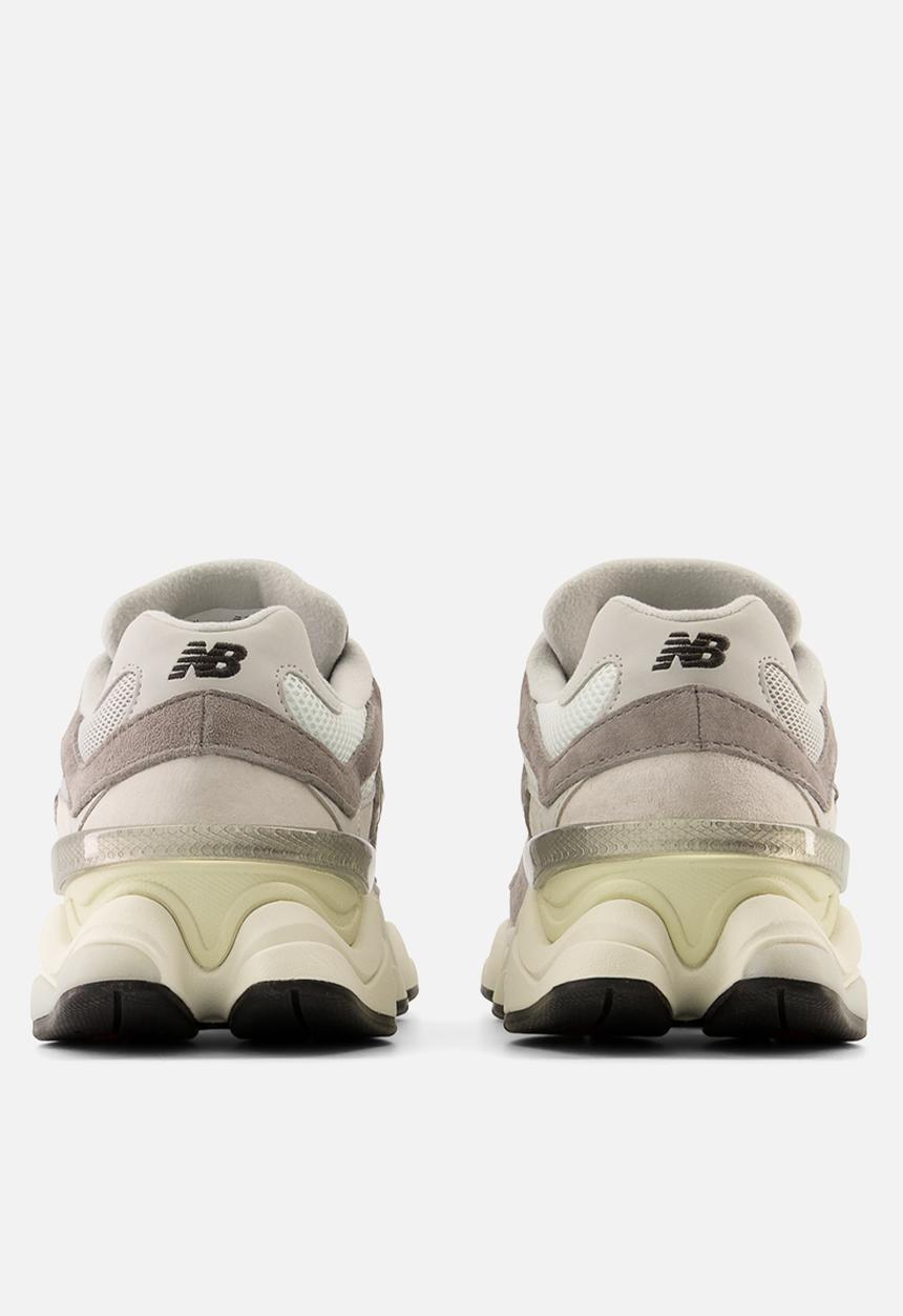 New Balance  - U9060 v1