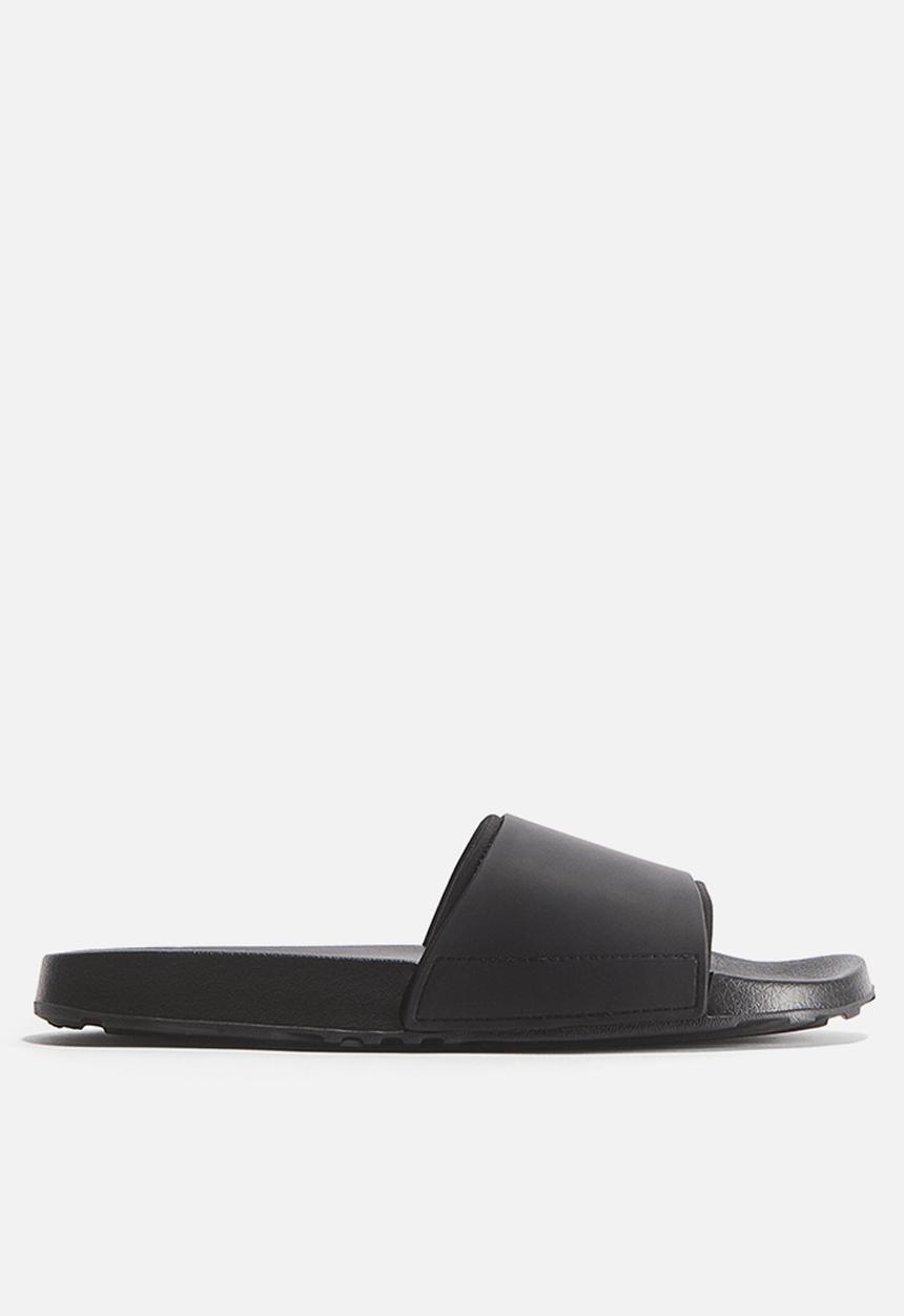 H&M - Pool slides - black