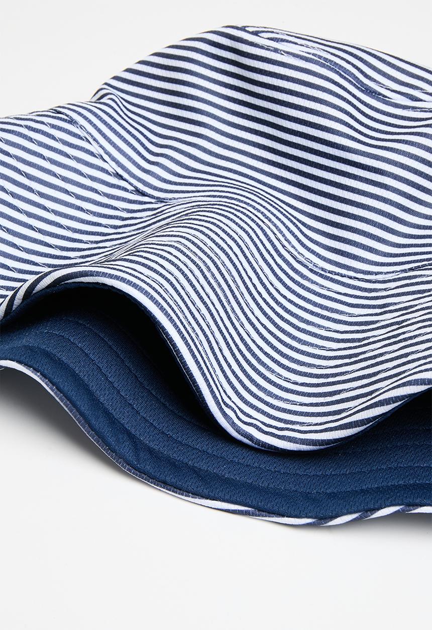 Superbalist - Pinstripe bucket hat - navy & white