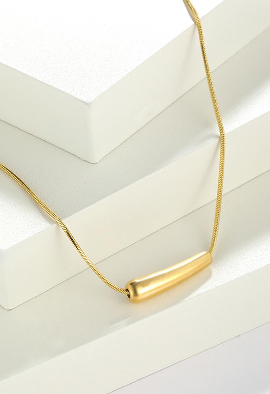 Zoe on Trend - Modern designer necklace - gold