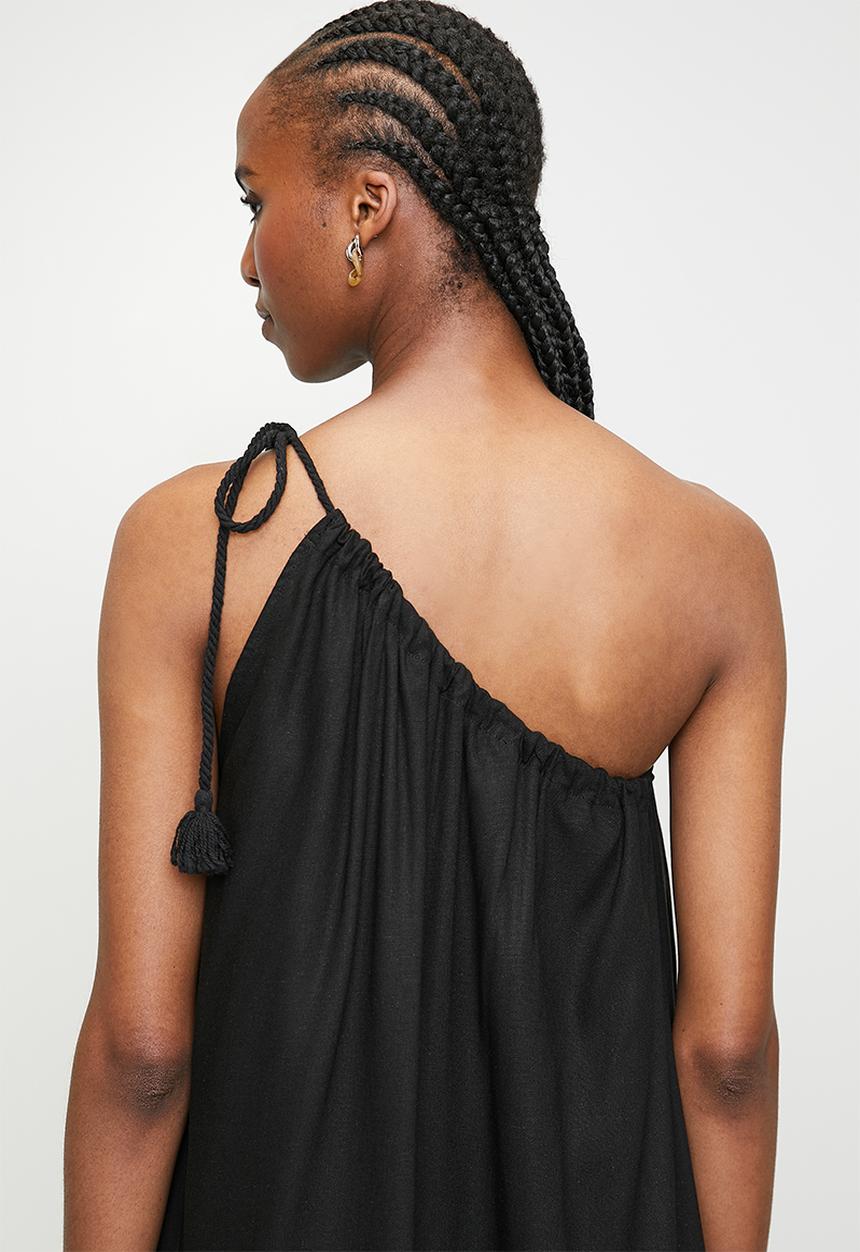 edit - Asym maxi trapeze with tie detail - Black
