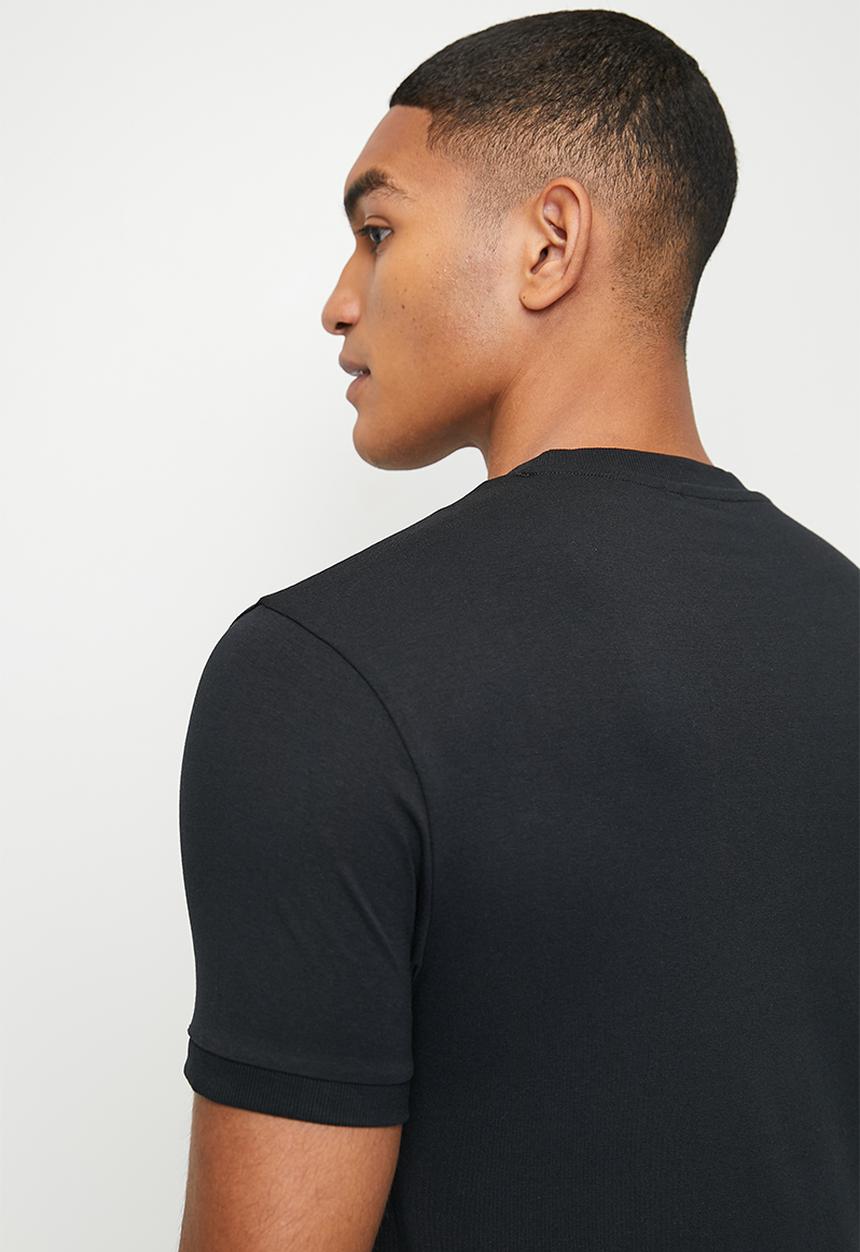 POLO - Thebe Pjc Cuffed Ss Tee - Black