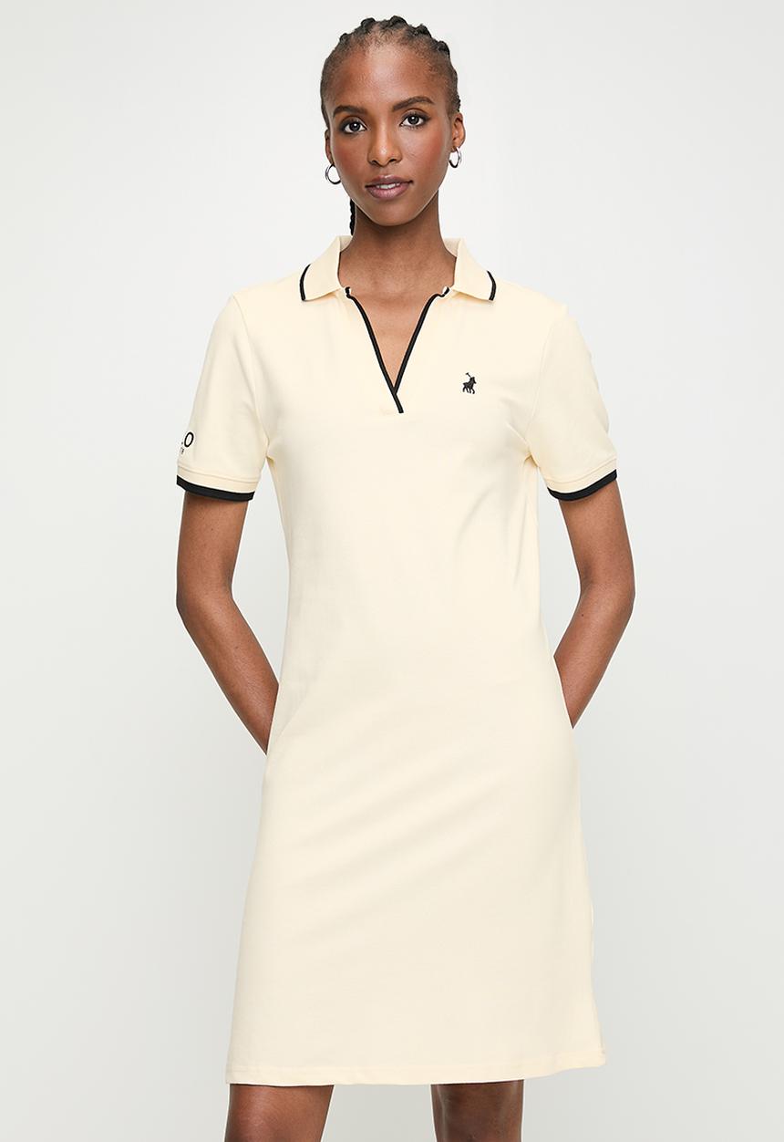 POLO - Wmn Zuri Ss Johnny Collar Golfer Dress - Sand