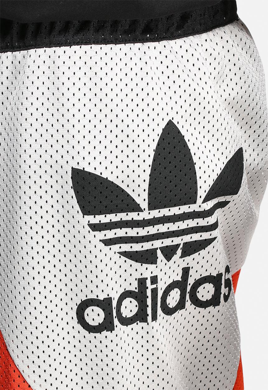 adidas Originals - Basketball shorts