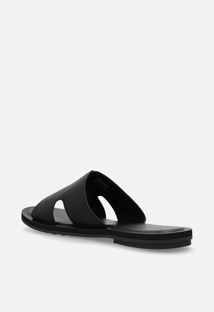 Call It Spring - Amil - Black