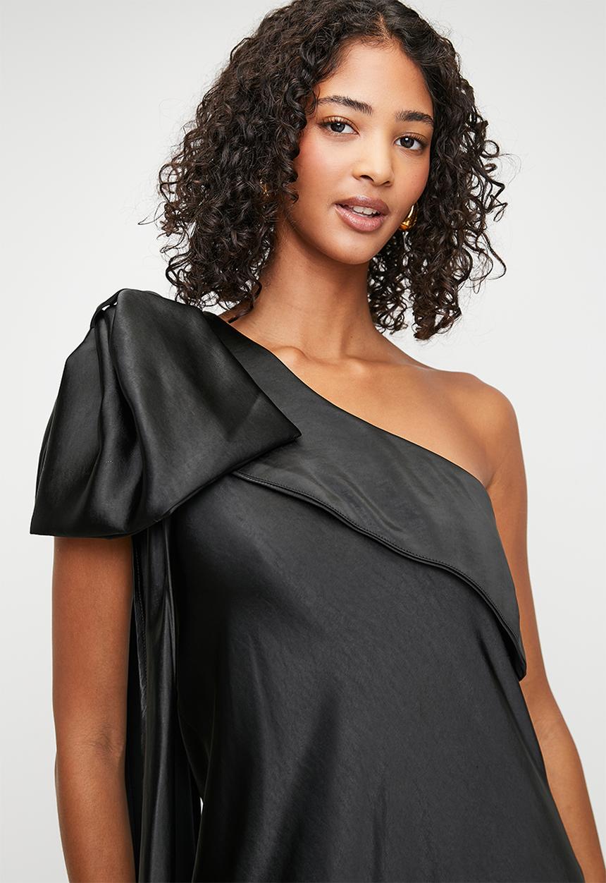 Me&B - One Shoulder Bow Dress - Black