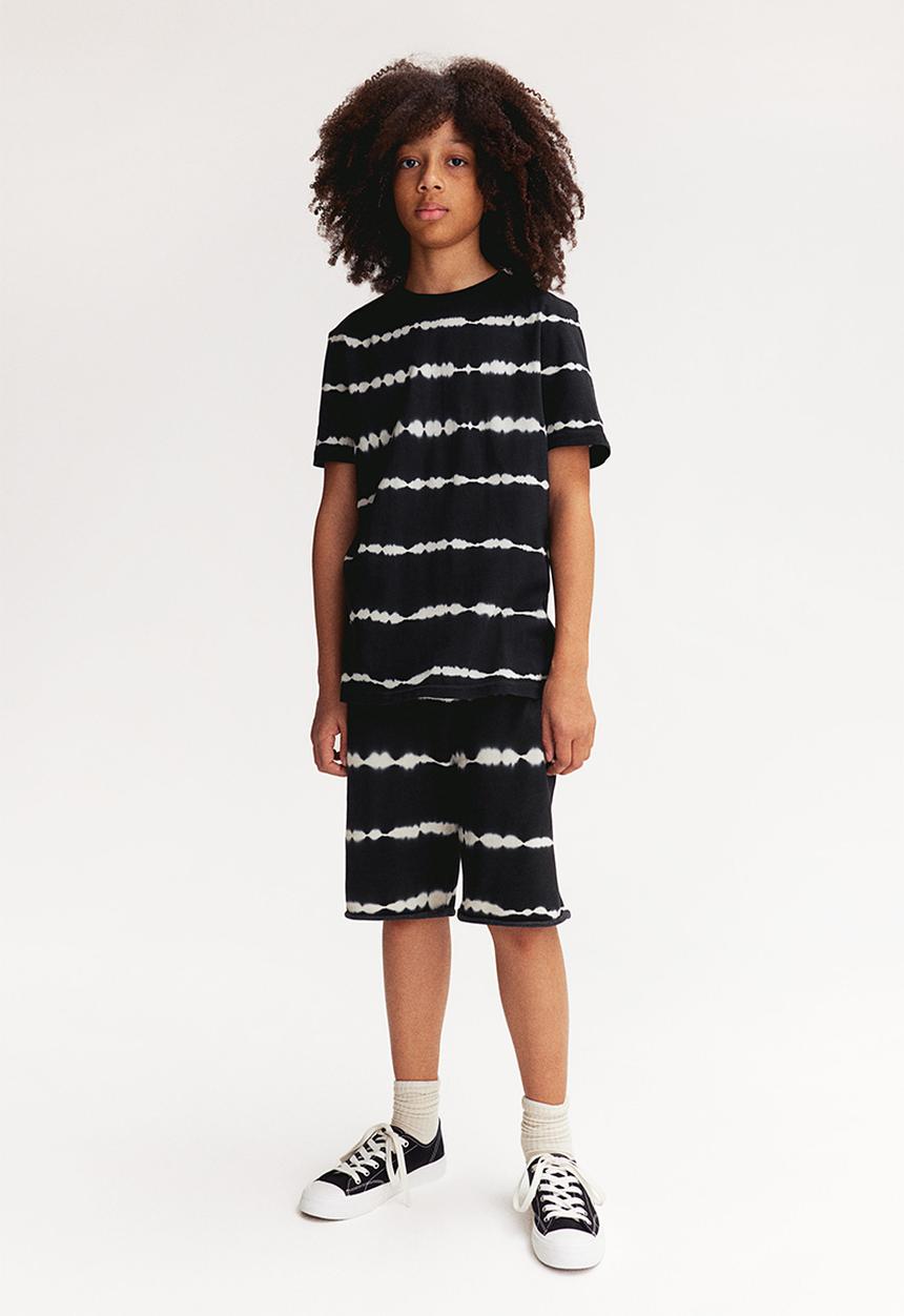 H&M - Printed sweatshorts - black tie-dye