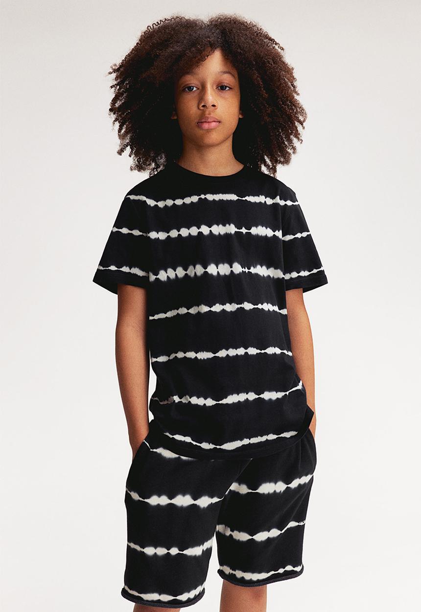 H&M - Printed sweatshorts - black tie-dye