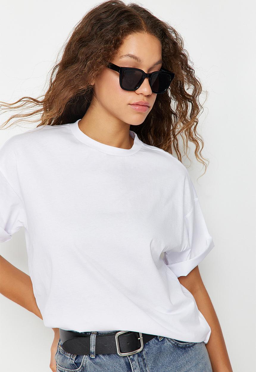 Trendyol - Boyfriend fit crew neck t-shirt - white