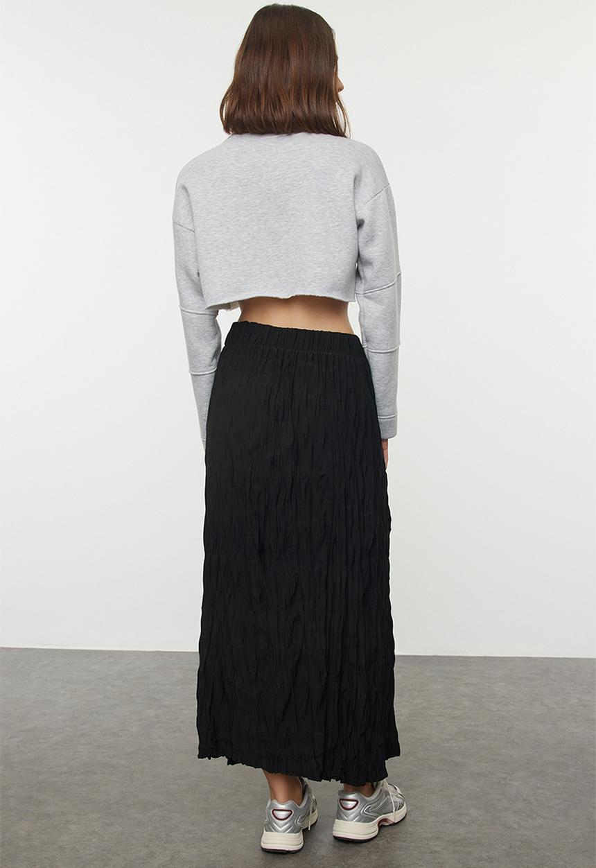Trendyol - Wrinkled Pleated Midi Skirt - Black