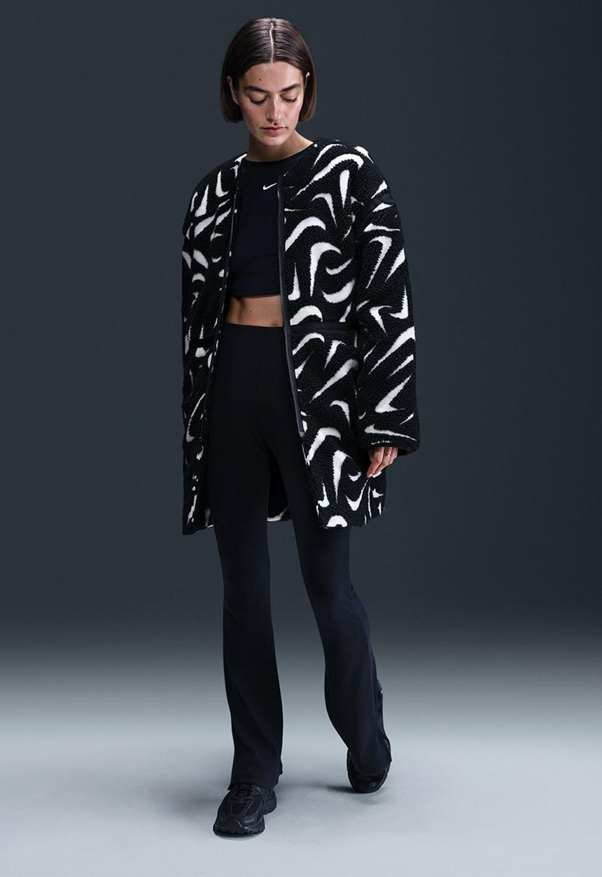 Nike - Nike Womens Cozy Jacket - Black