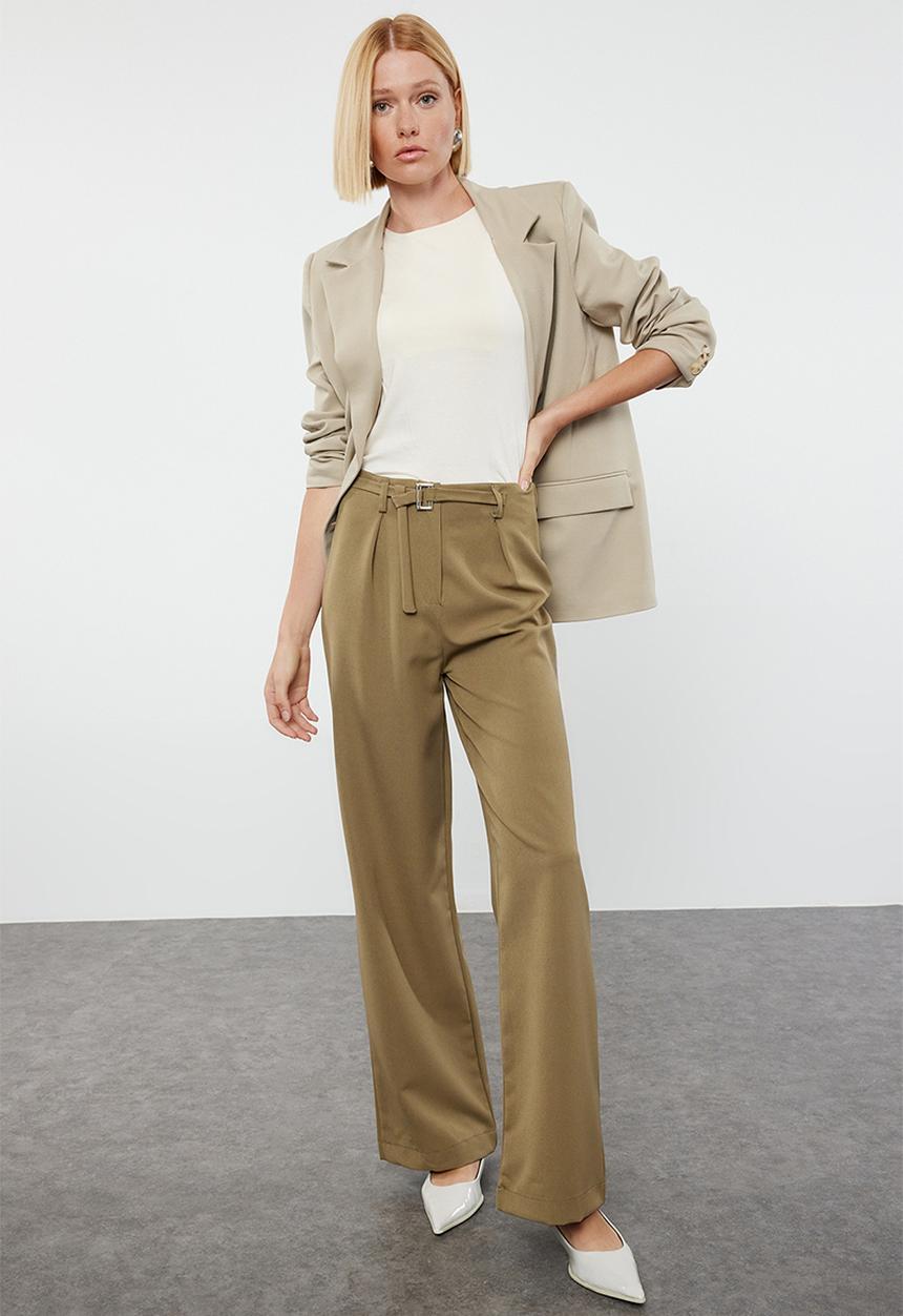 Trendyol - Belt detailed straight cut woven trousers - light khaki