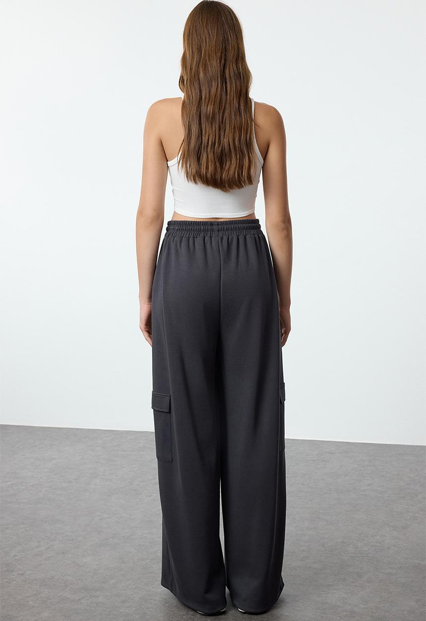 Trendyol - Cargo pocket soft touch tube leg knitted sweatpants - anthracite