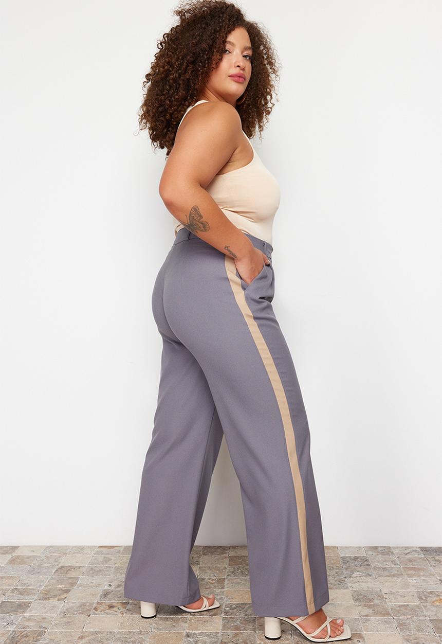 Trendyol - Plus High Waist Wide Leg Trousers - Grey