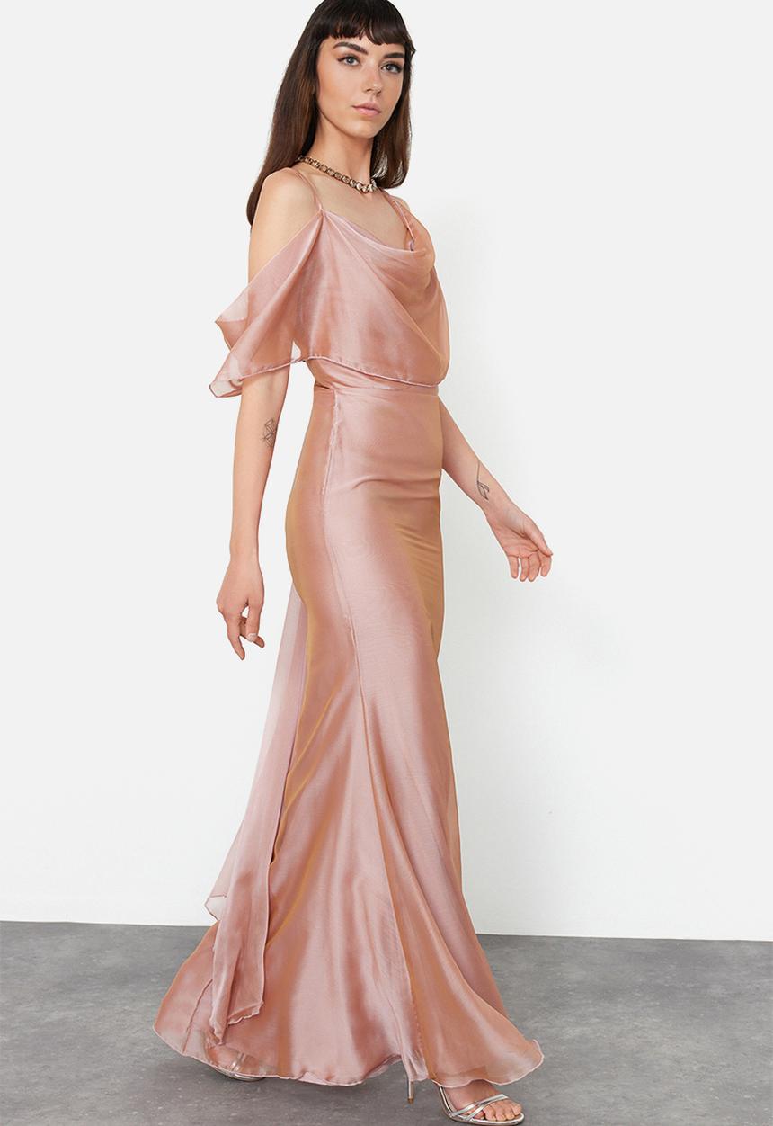 Trendyol - Carmen Collar Woven Chiffon Long Elegant Evening Dress - Pink